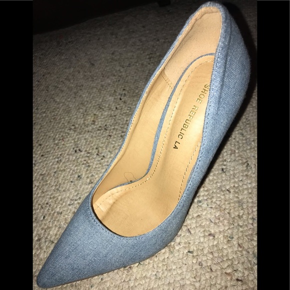 Pumps - Picture 4 of 6